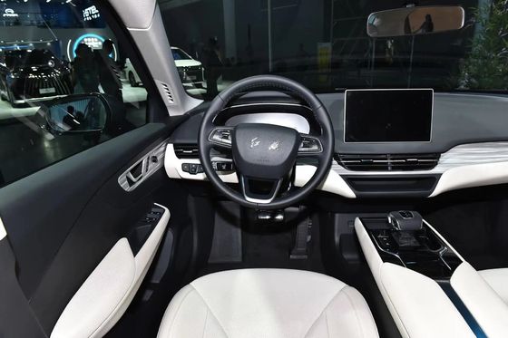 Benzin Atau Bahan Bakar Listrik 2024 Hongqi Eqm5 Mobil Hitam Warna Efisien Ventilasi Kursi